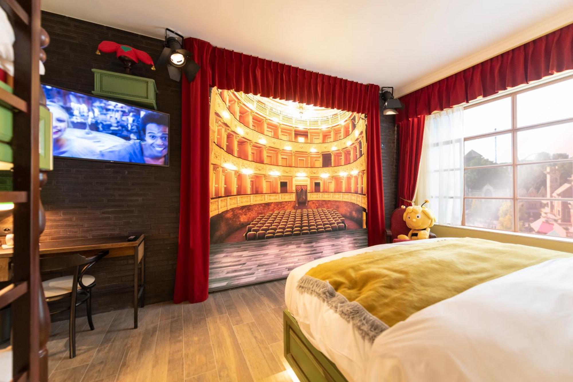 Theater Hotel De Panne Kültér fotó